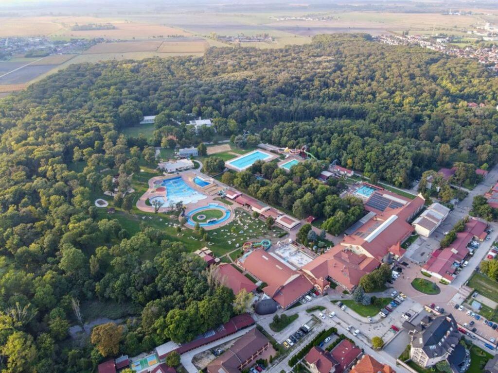 Apartmánový dom SPARKLER - B&B Veľký Meder