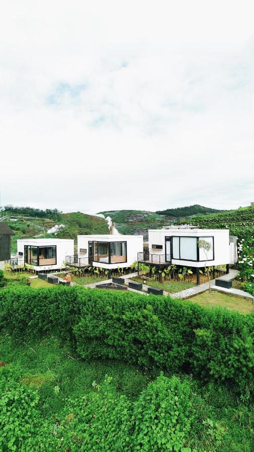 Ullasa Villa Dieng - Chambres d’hôtes Dieng