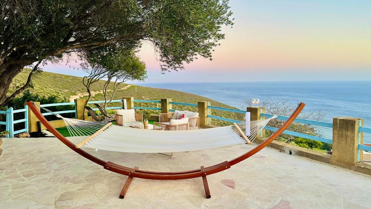 Olive Tree Oasis - Coastal Charm & Sea Views - B&B Torre delle Stelle