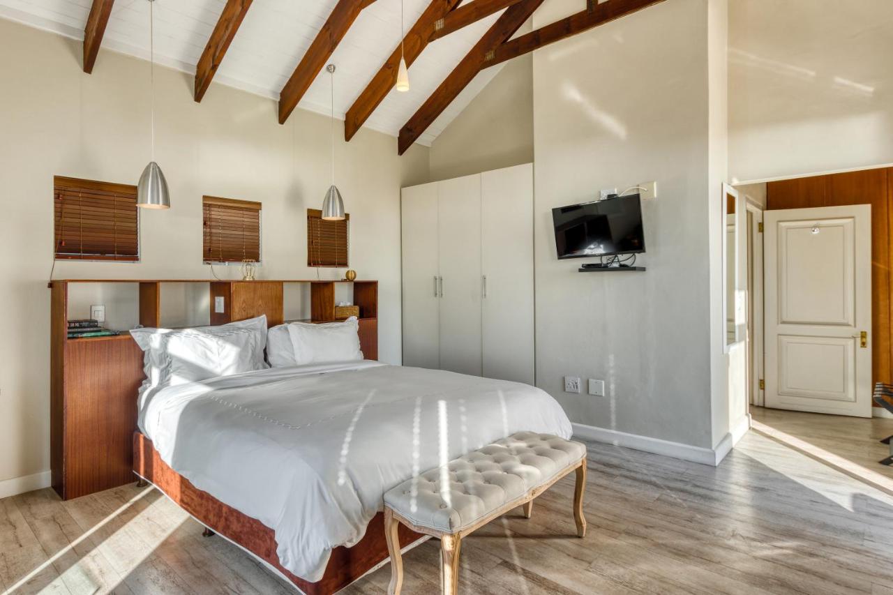 Luxury Room with Ocean View