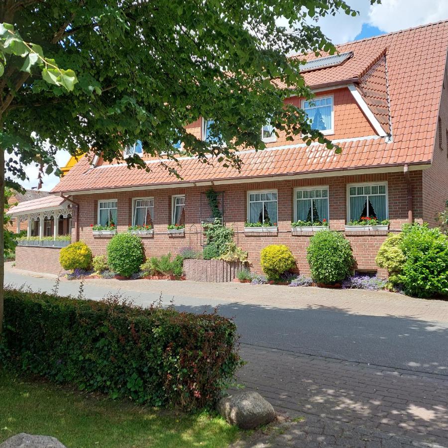 Apartment mit Balkon