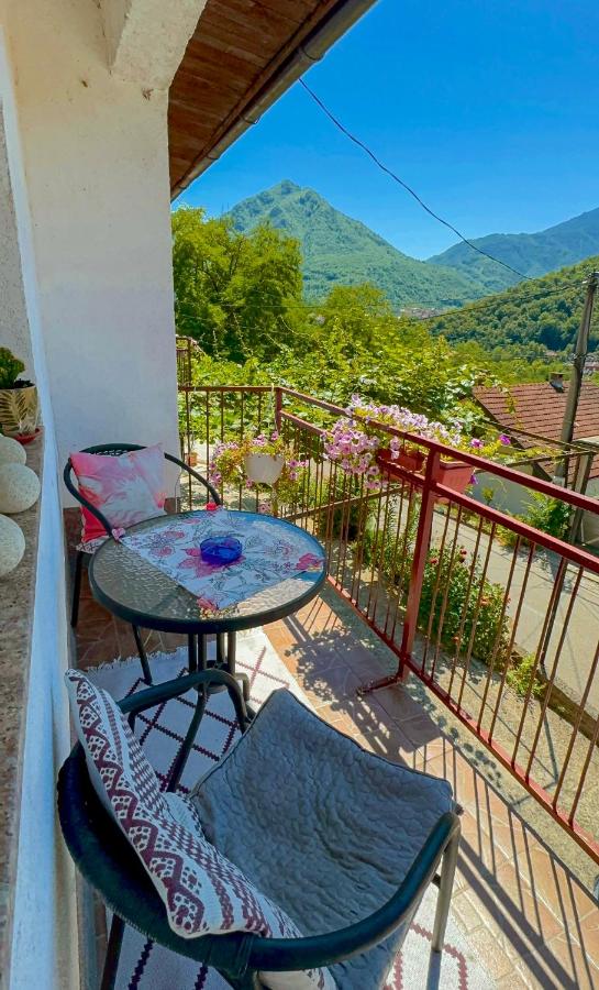 Slatki dom Fireplace - B&B Konjic