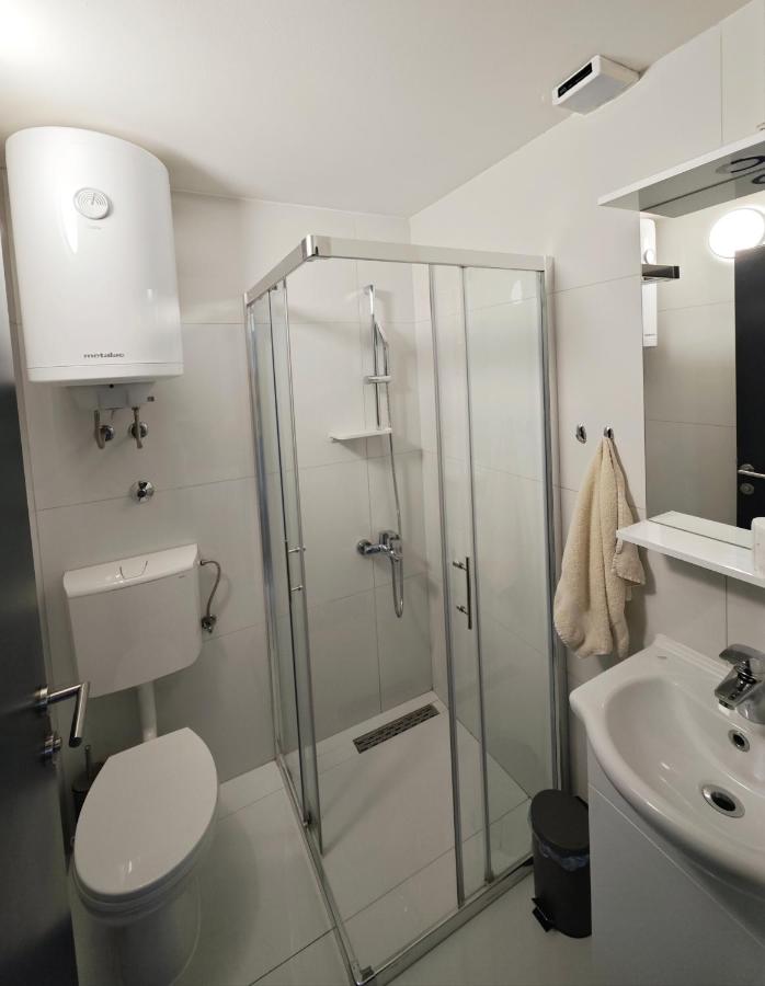 Deluxe Doppel-/Zweibettzimmer