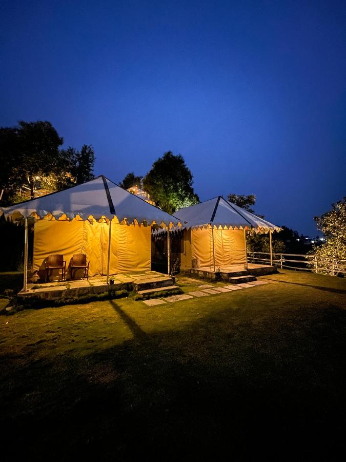 Jaadooghar x Dug Dug Camps, Bhimtal - B&B Bhīm Tāl