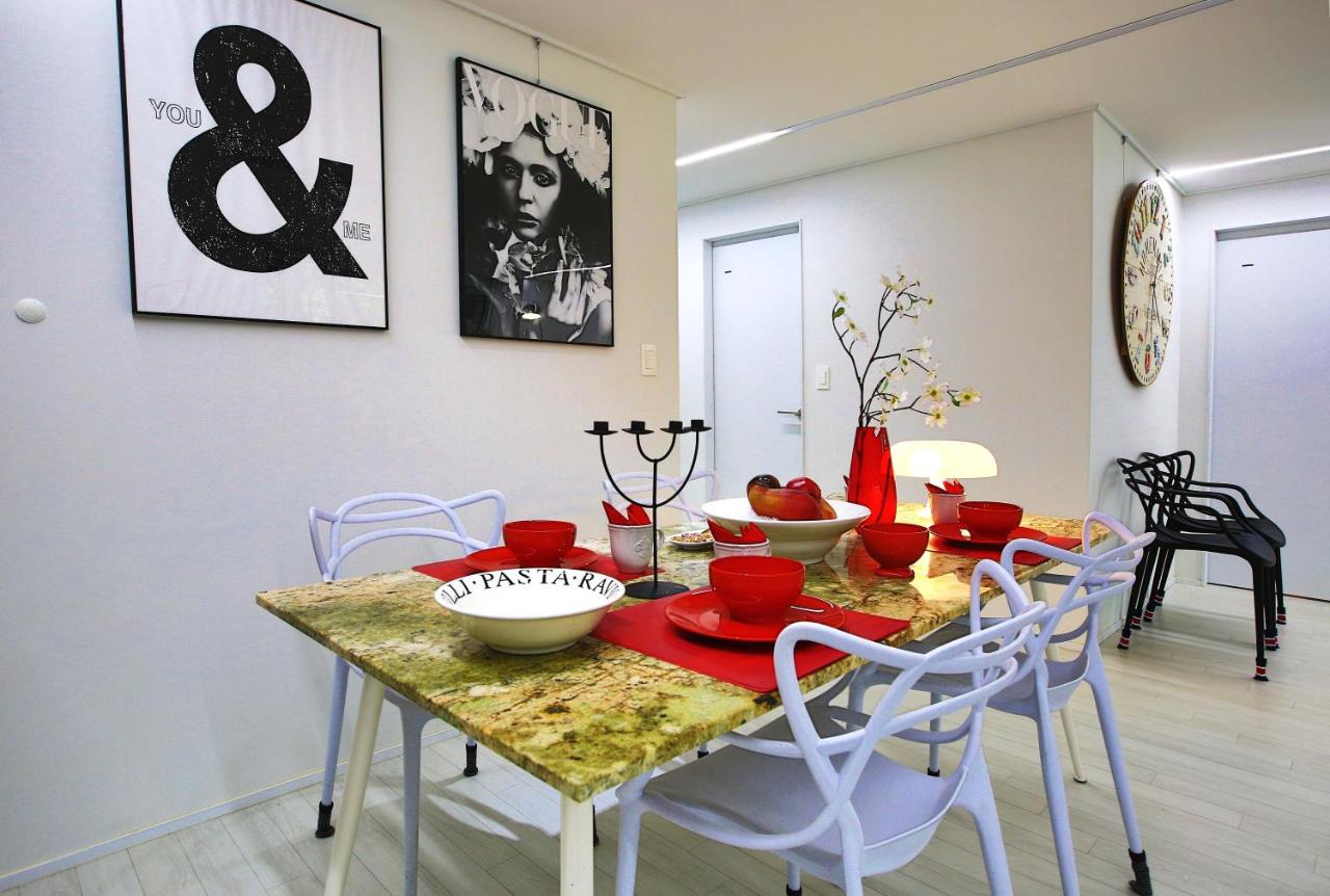 Stay Park 1 - Bed and Breakfast Goyang