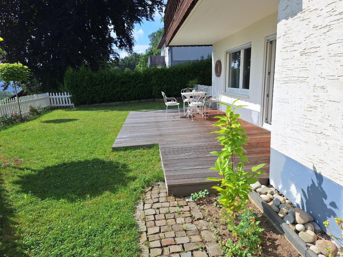 Wohnen am Waldrand, zentral und ruhig - B&B Siegen