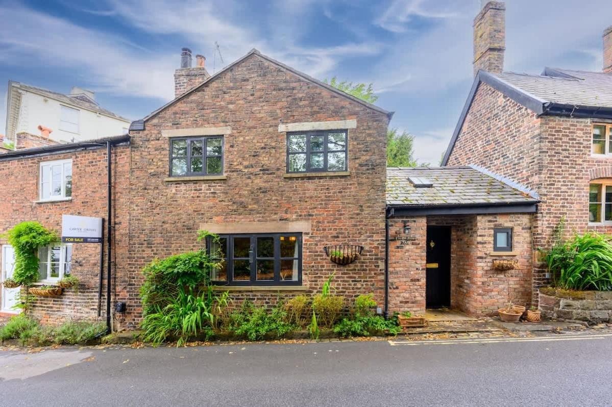 Stunning Bowdon Cottage by City SuperHost - Ferienwohnung Bowdon