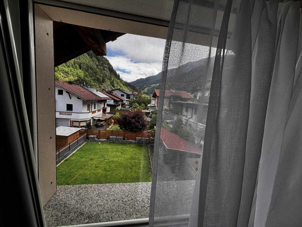 AlpenRide Ski & Bike Urlaub - Bed and Breakfast Fliess
