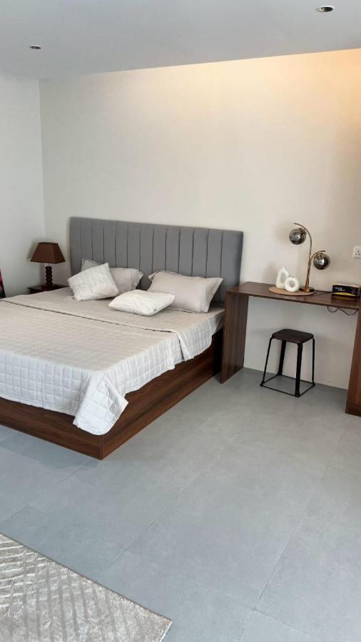 Chambre Double avec Salle de Bains Privative