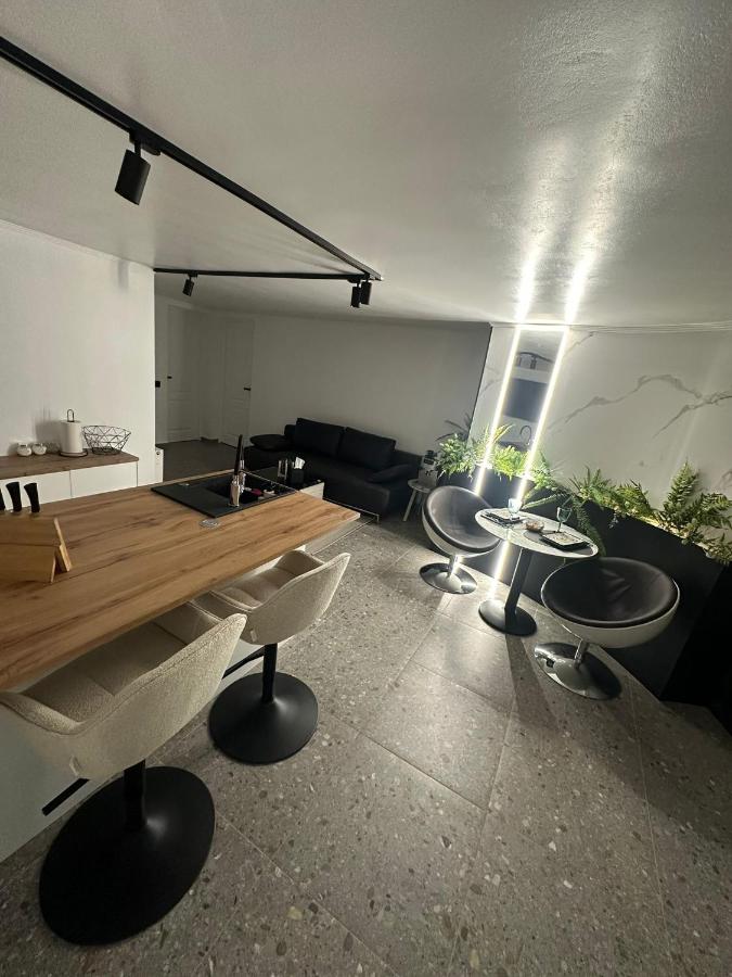 Lux Apartament - B&B Zalău