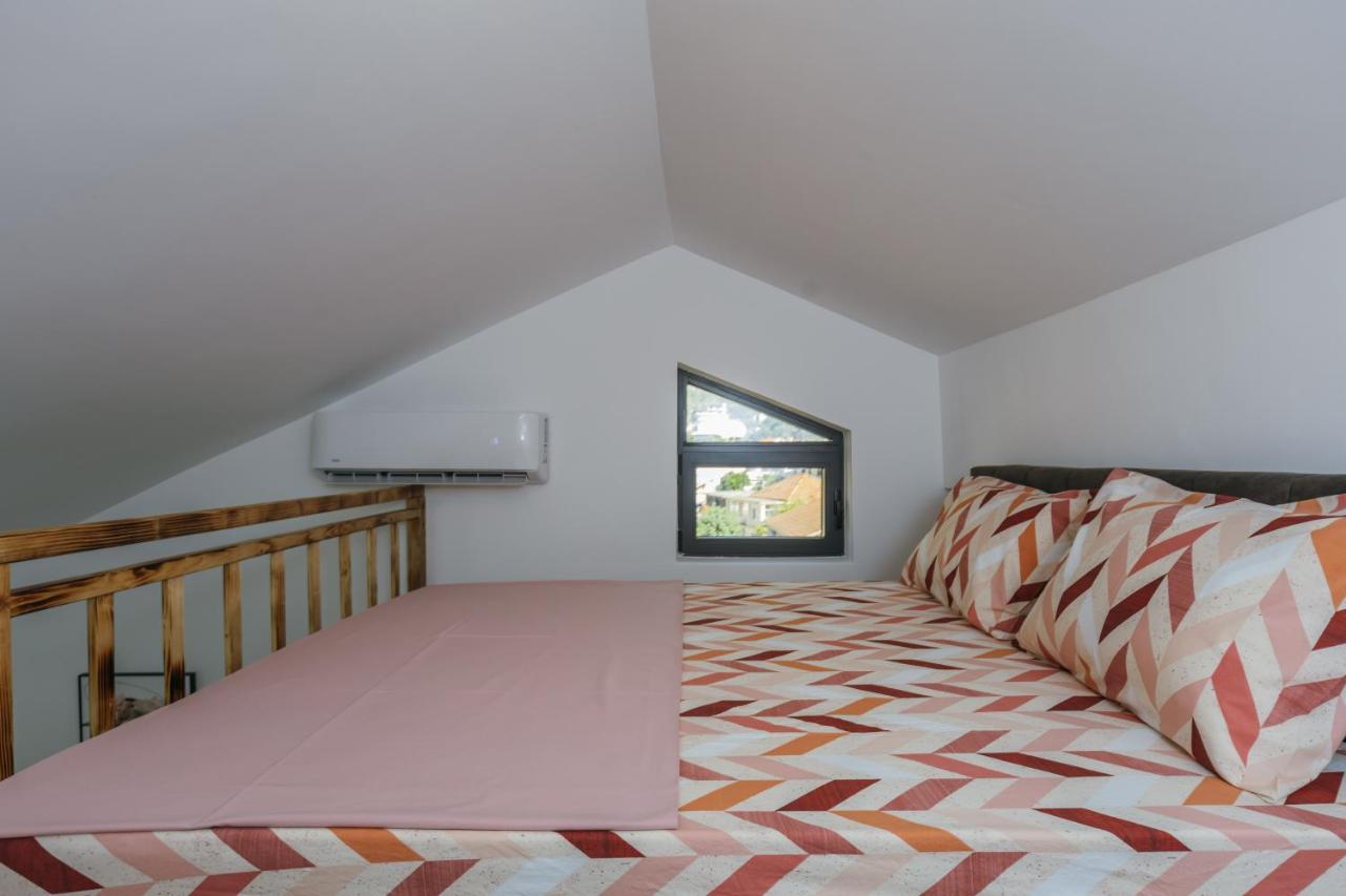 Two-Bedroom Apartment with Sea View
