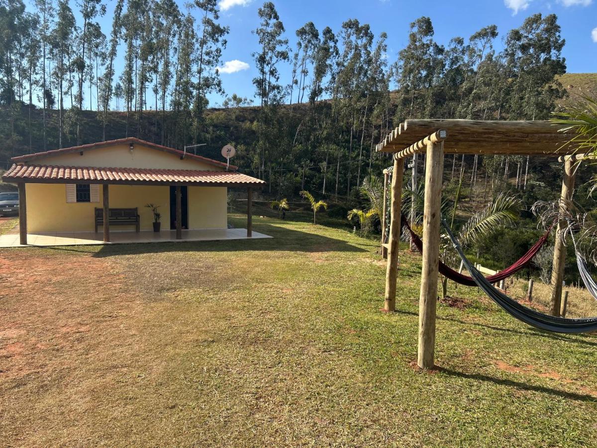 Casa de Campo Sitio com tranquilidade - Bed and Breakfast Cunha