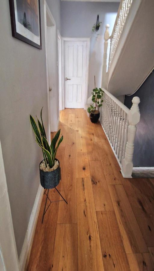 Double Bed at Cozy Hailsham - B&B