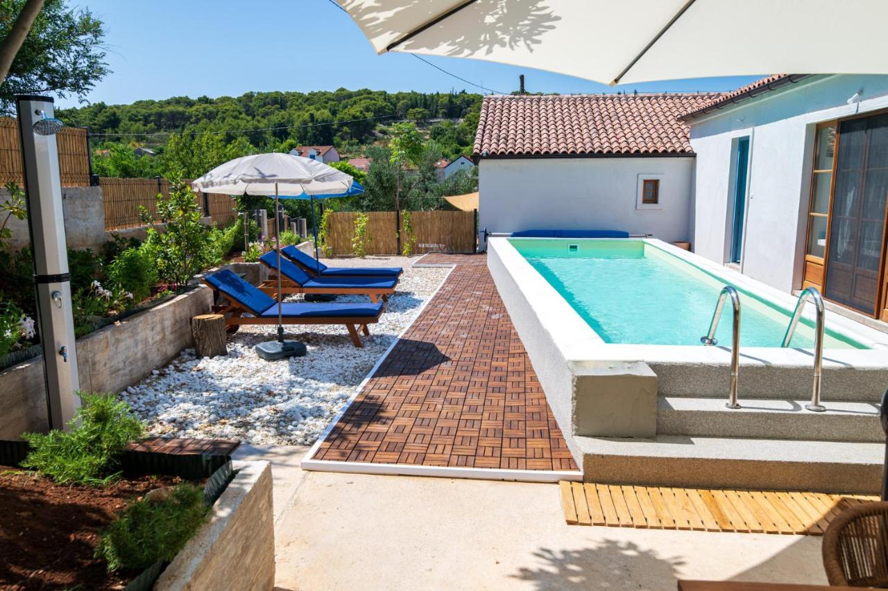 Island home Servantesa - B&B Prvić Luka