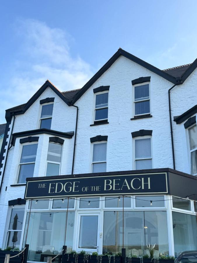 The Edge Of The Beach formally The Edgcumbe Hotel - Bed and Breakfast Bude