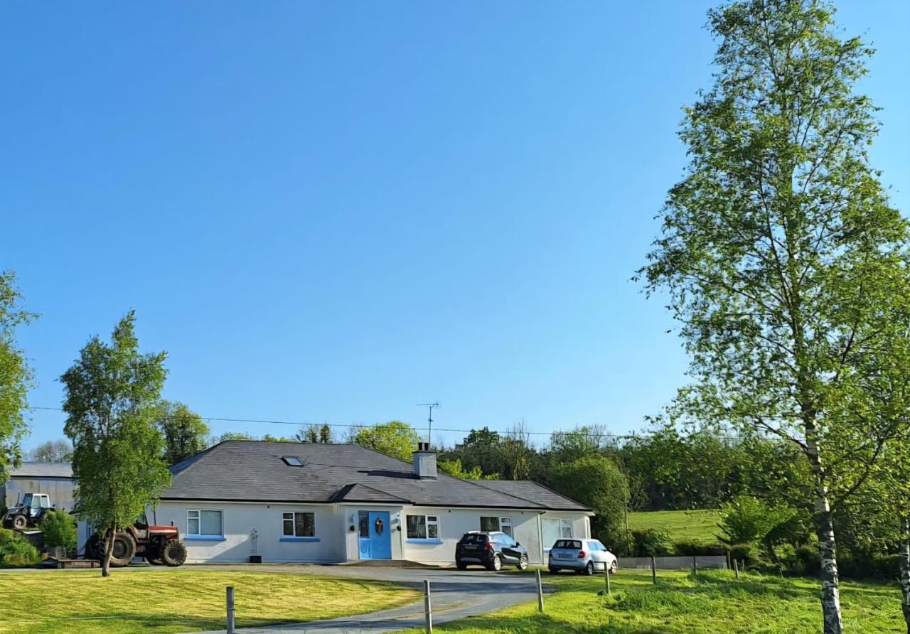 O'Reilly's Bed and Breakfast Killeshandra - Ferienwohnung Killeshandra
