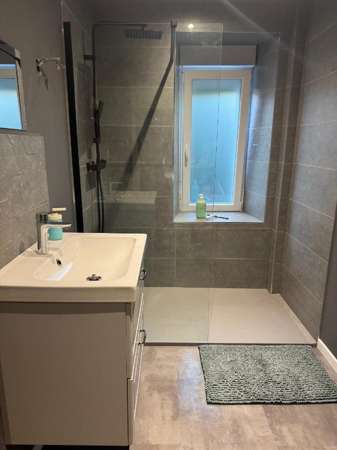 Le Moonhomepoly, proche centre ville et gare - B&B