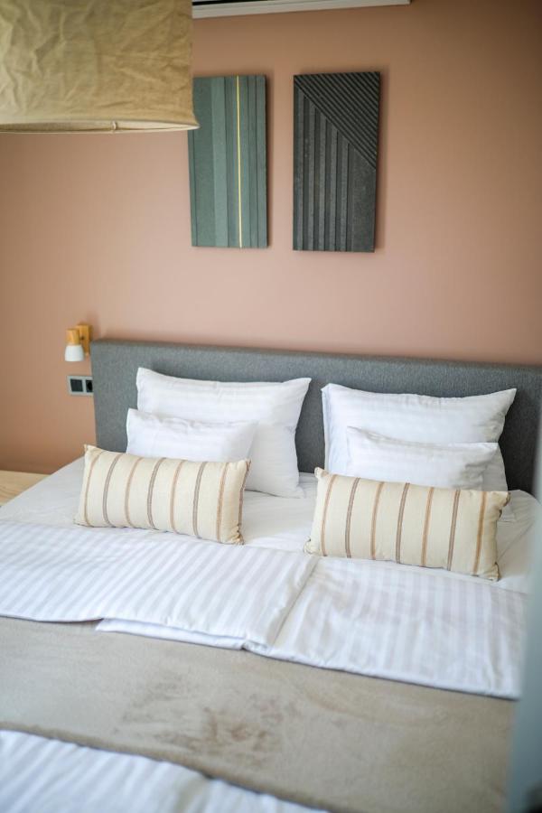 One-Bedroom Apartment with Garden