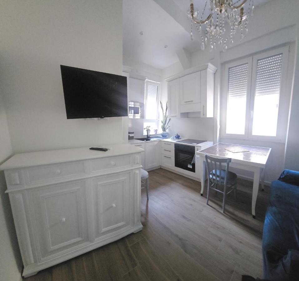 Habitación Triple con vistas a la montaña