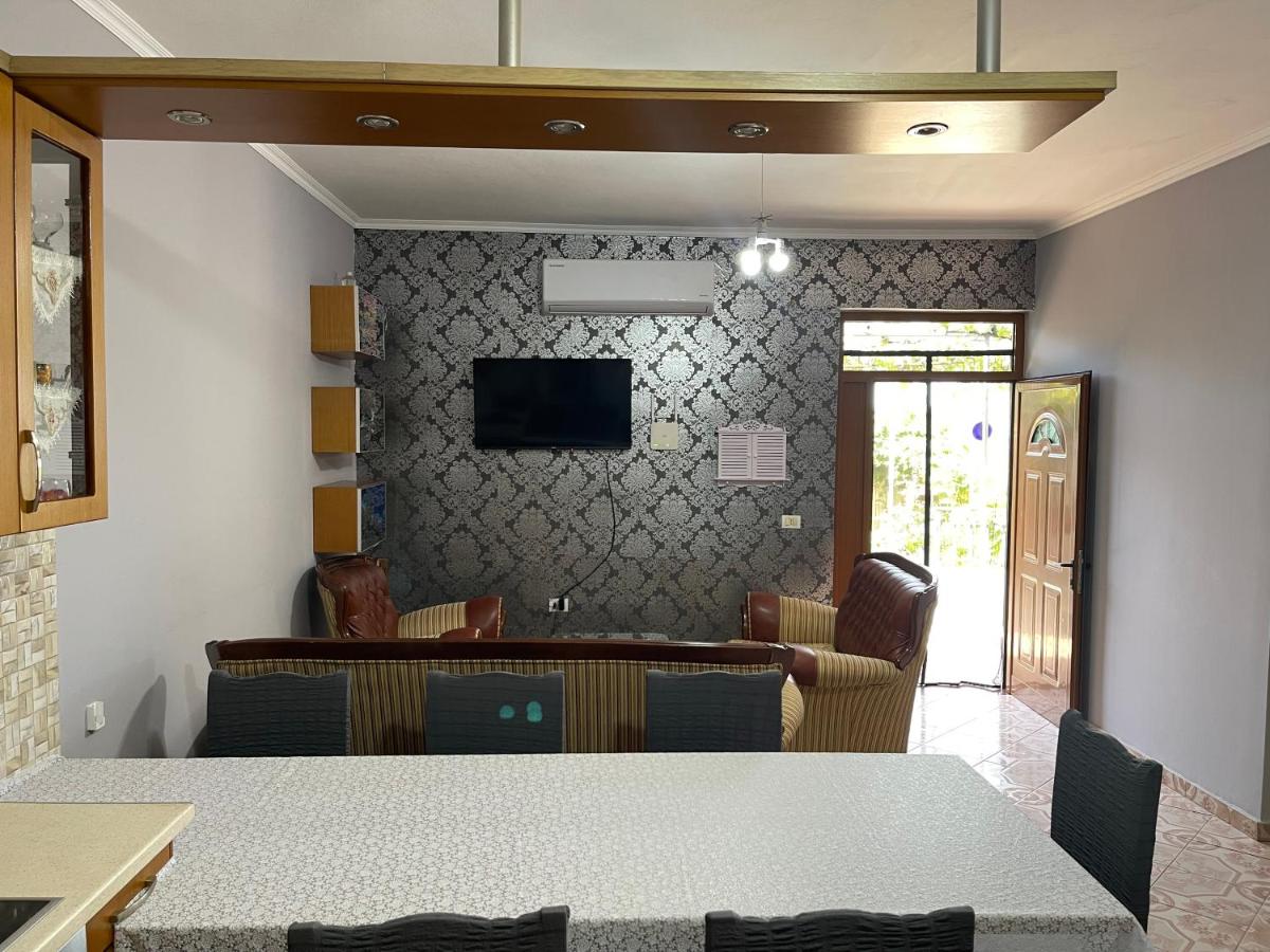 Ledi’s Home - B&B Borsh