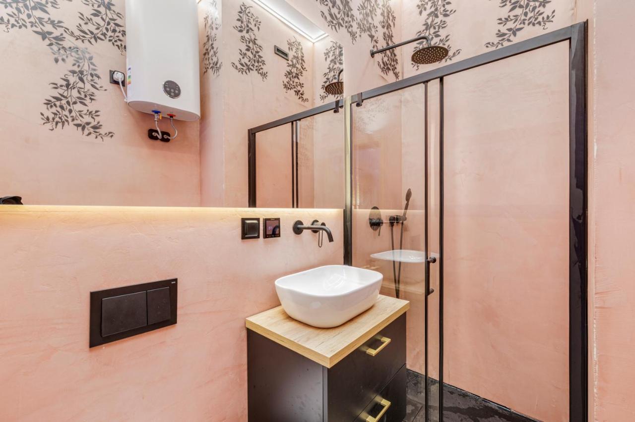 Przytulna Kawalerka w Sercu Nowej Rudy - Bed and Breakfast Nowa Ruda