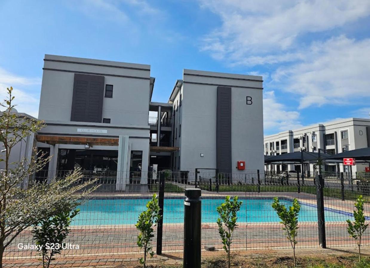 Schumie Apartments - B&B Gaborone