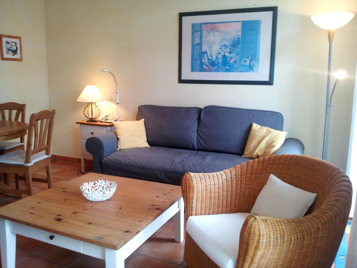 One-Bedroom Apartment with Balcony