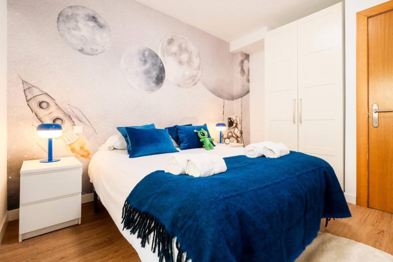 Casa Cosmos Arcade Games WiFi 4 Guests - Bed and Breakfast Zaragoza