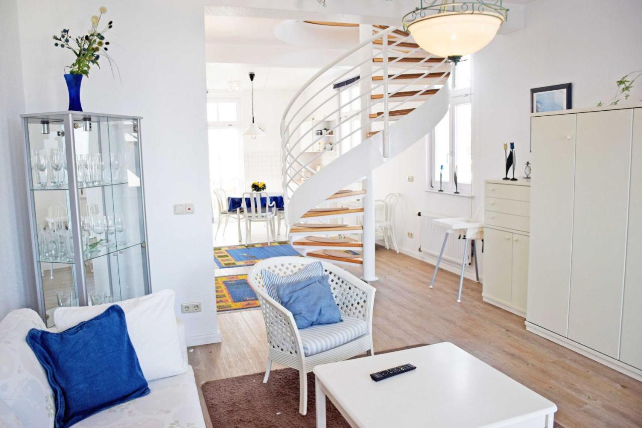 Appartamento con 2 Camere da Letto e Balcone