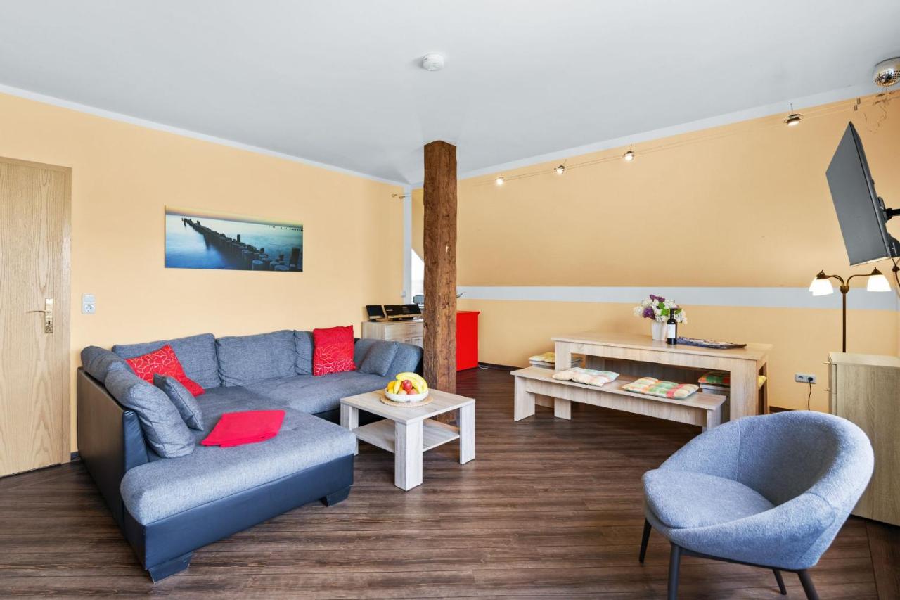 Three-Bedroom Apartment with Lake View