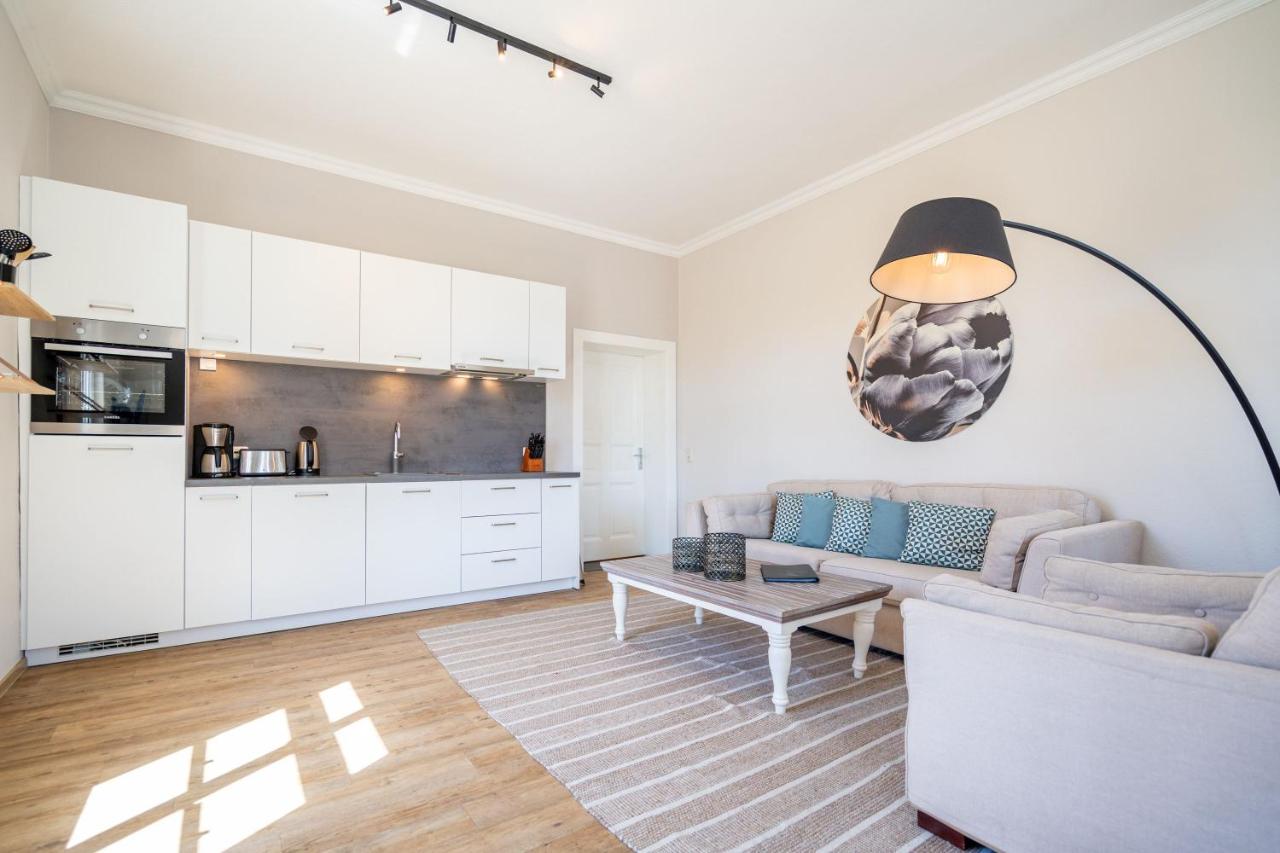 Villa Albertine App 01 - B&B Ahlbeck