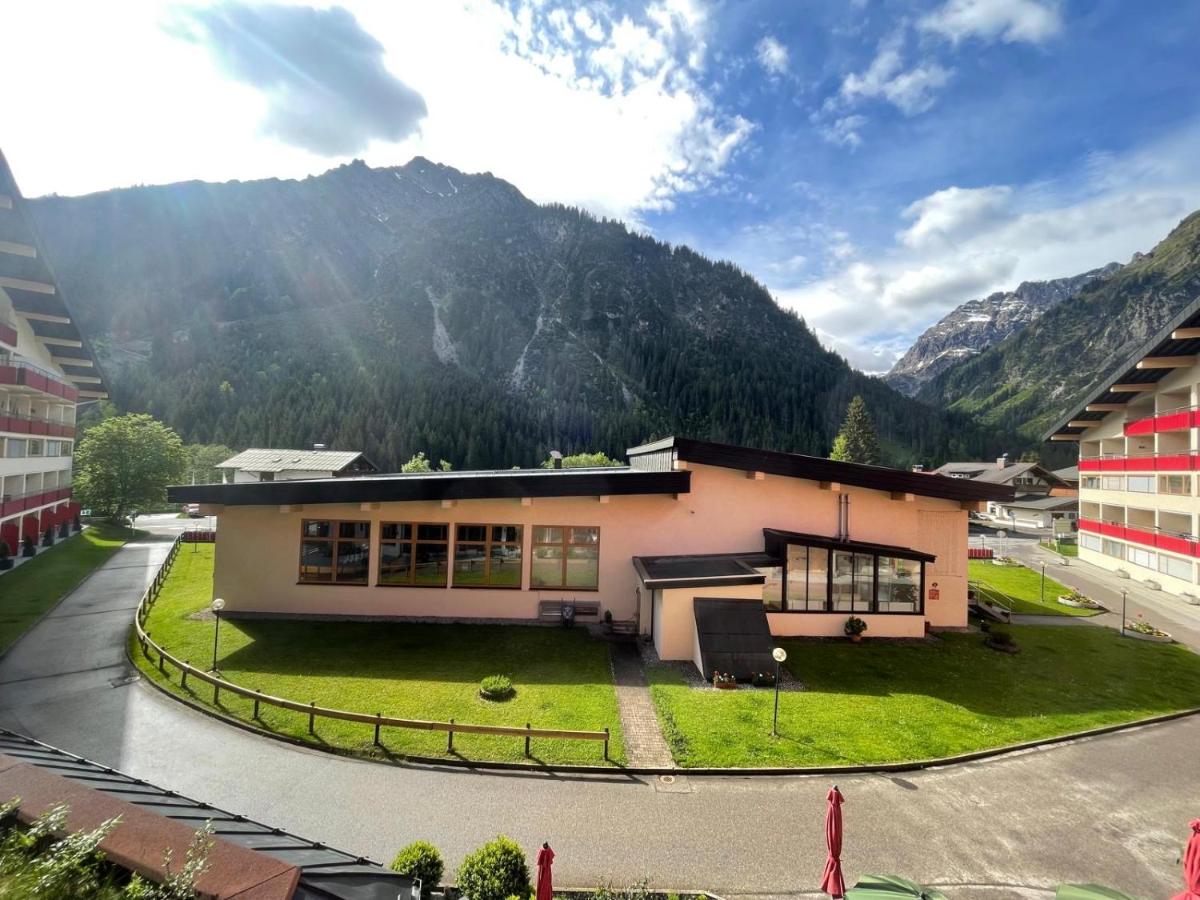 FeWo 236 Aparthotel Mittelberg - B&B Mittelberg