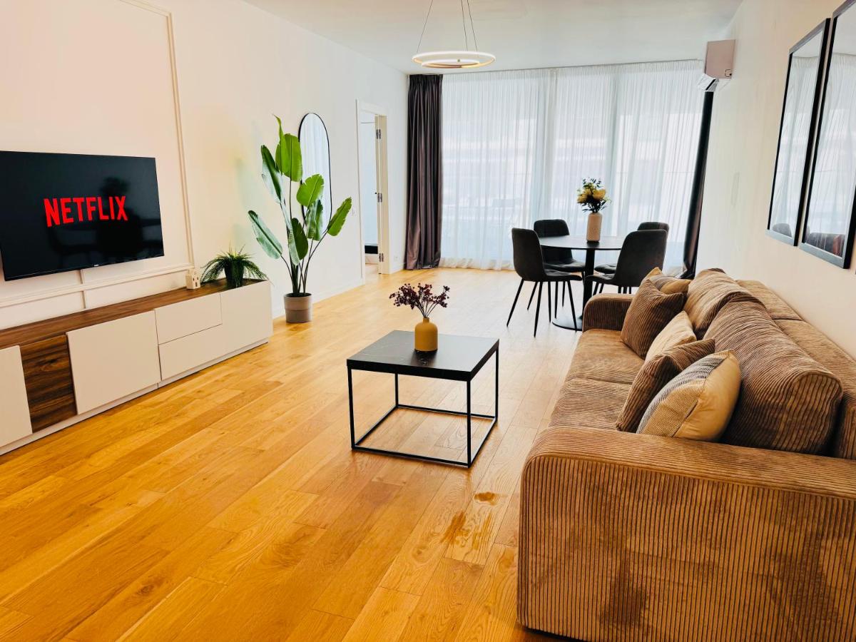 Apartment mit 3 Schlafzimmern und Balkon
