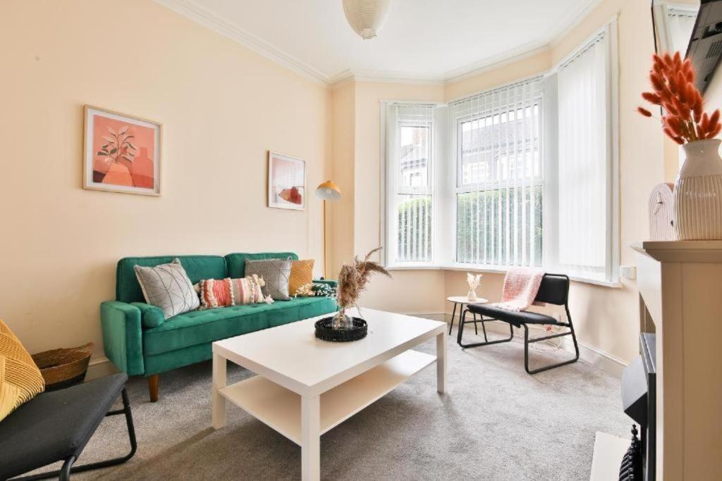 Family-Friendly Cardiff Comfort! - B&B Cardiff