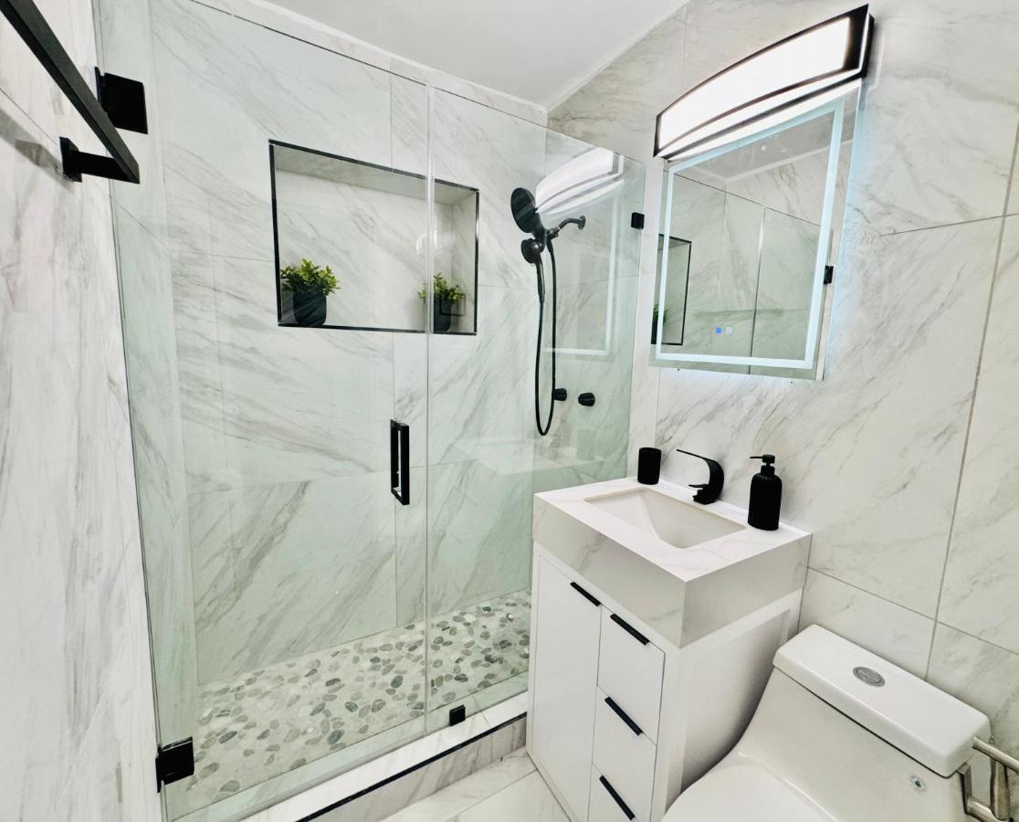 Black & White Luxury Stay - B&B Miami