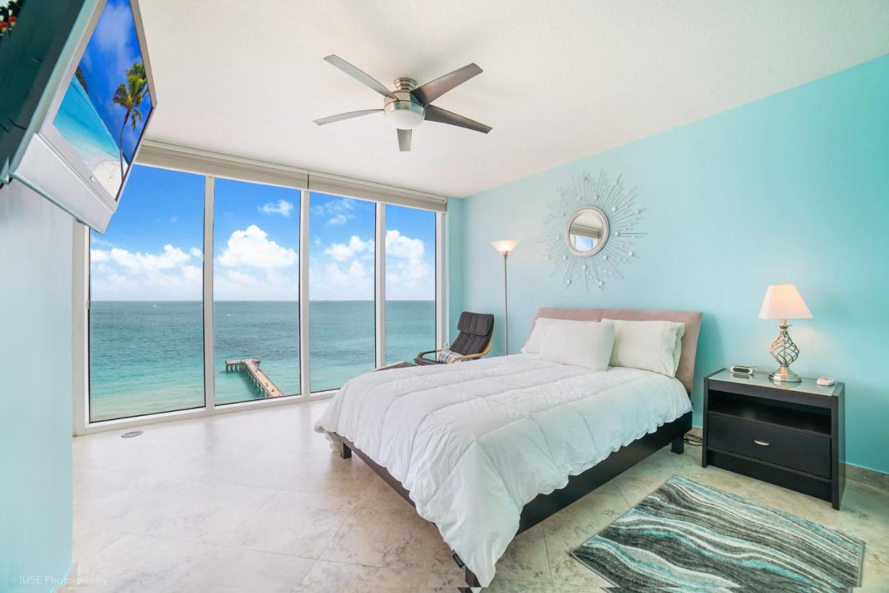 Balcony on the Ocean - Picture Perfect - Bed and Breakfast Sunny Isles Beach