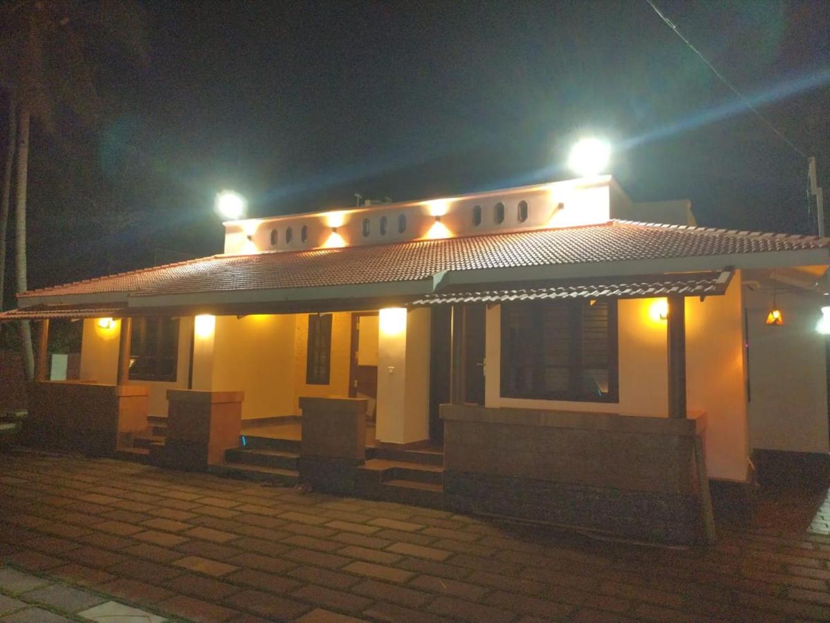 The Beach Hive - B&B Kāppil