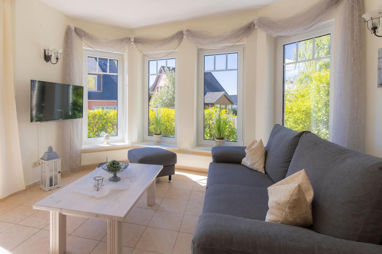 One-Bedroom Apartment with Terrace