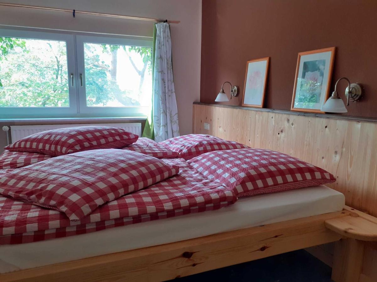 One-Bedroom Apartment with Balcony