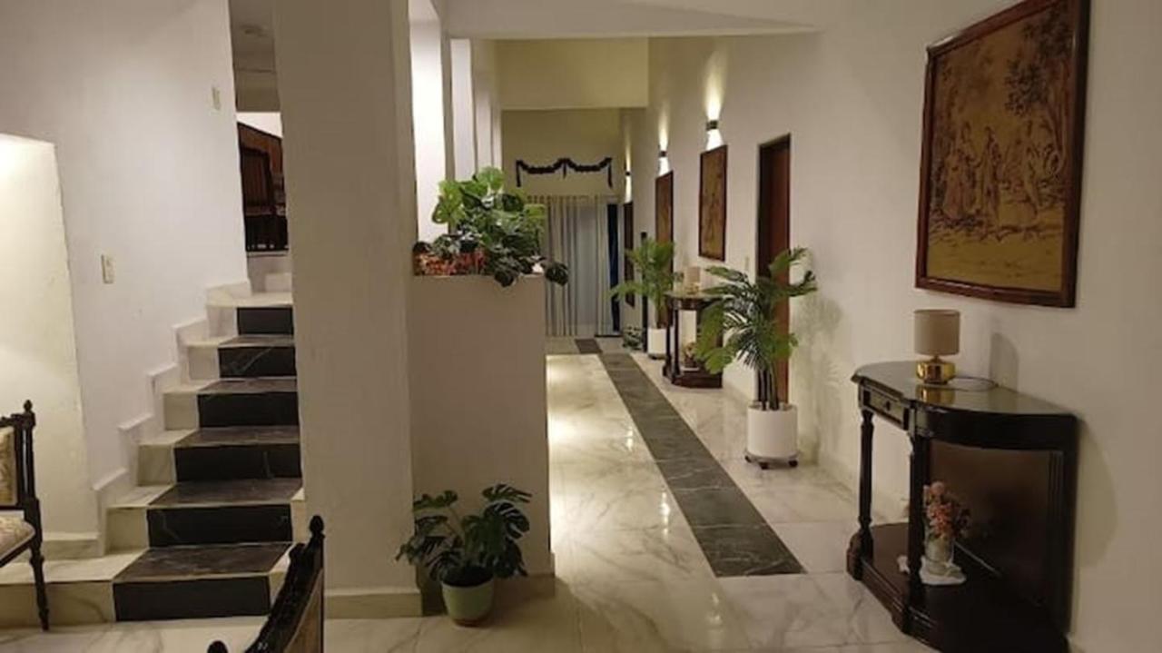 Casa nueva con alberca y tres recamaras - Chambres d'hôtes Pazulco