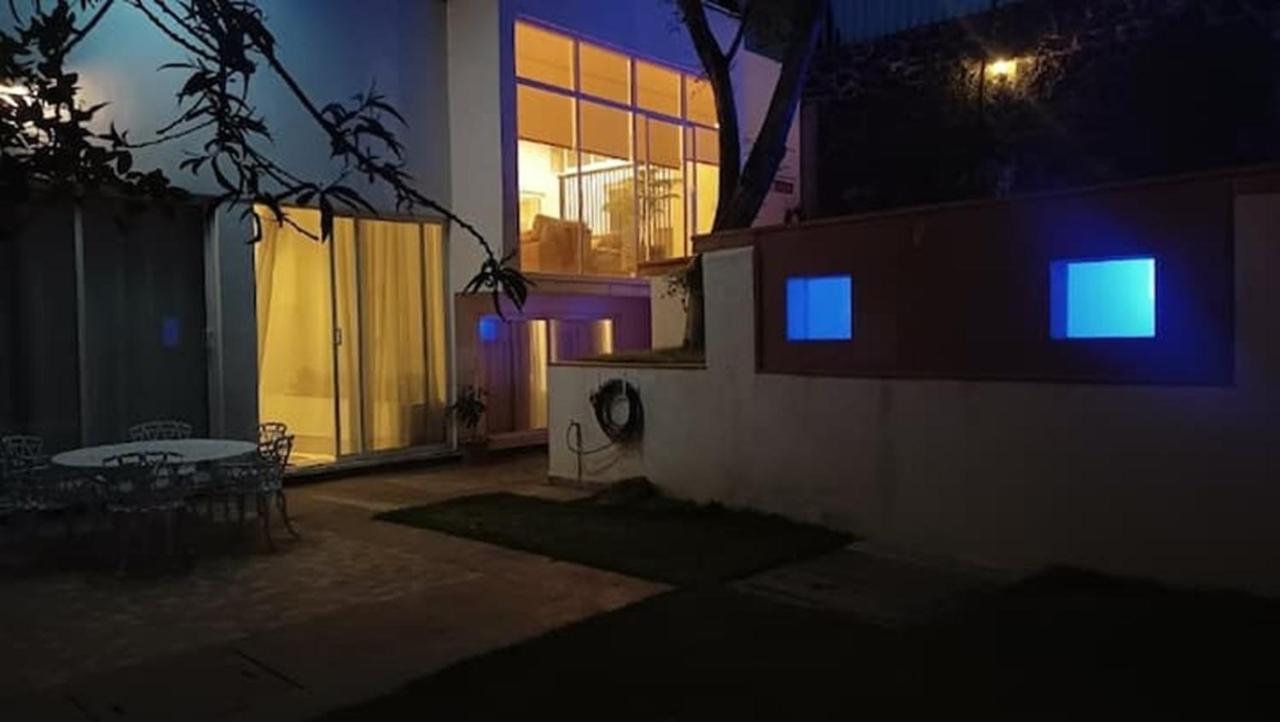 Casa nueva con alberca y tres recamaras - Chambres d'hôtes Pazulco