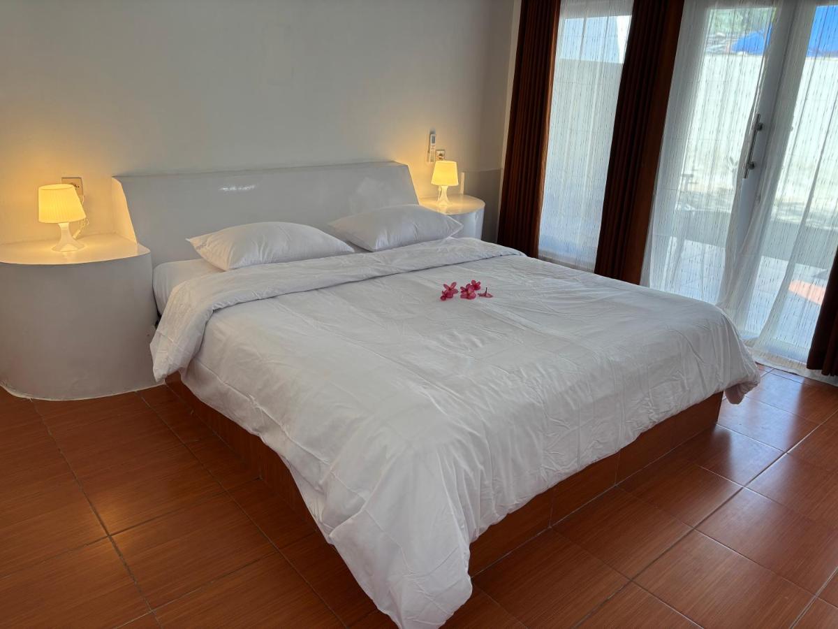 Island of Memories Bungalows - Bed and Breakfast Gili Trawangan