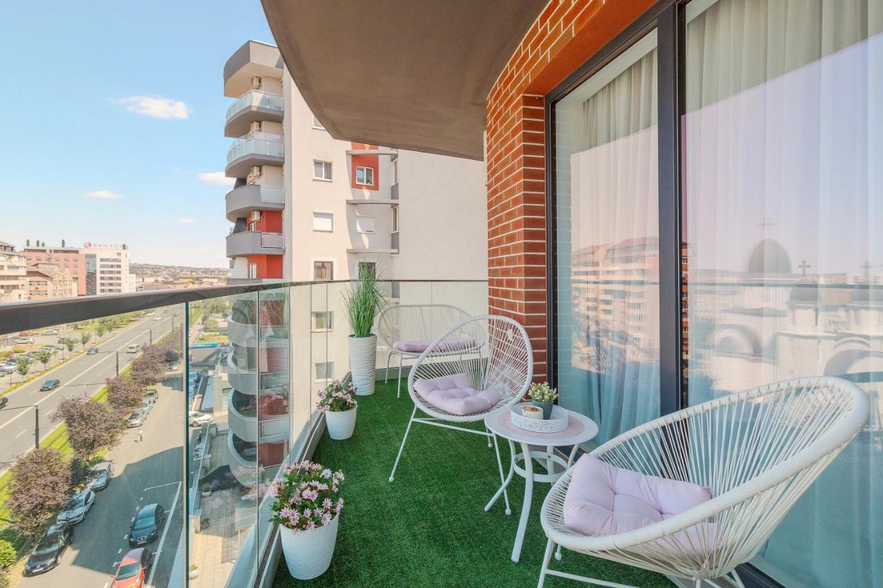 Atelier Contrasté - Bed and Breakfast Oradea