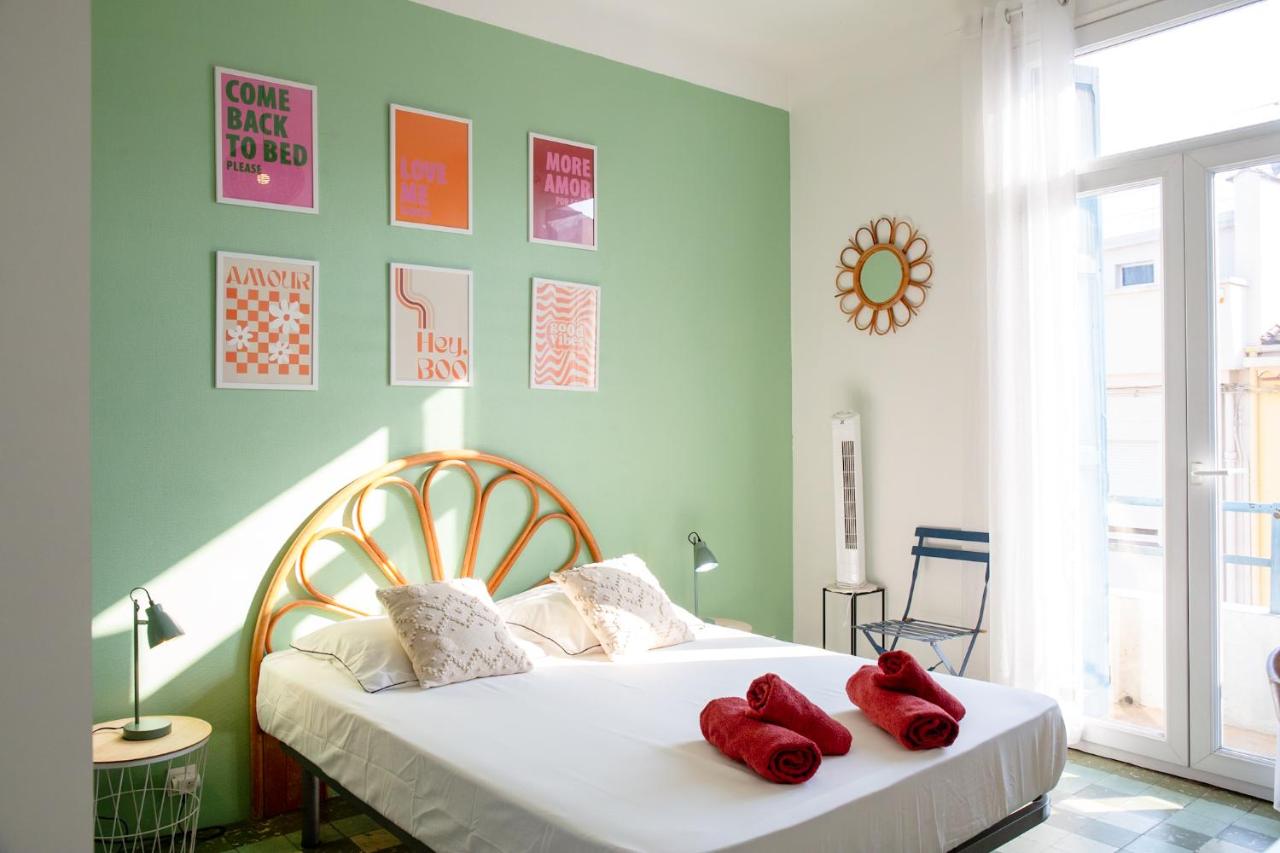 Appartements art déco centre-ville, spacieux et lumineux - Chambres d'hôtes Perpignan