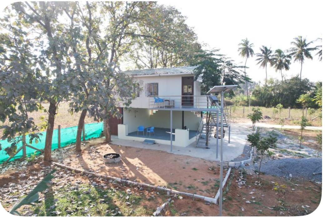 One-Bedroom House