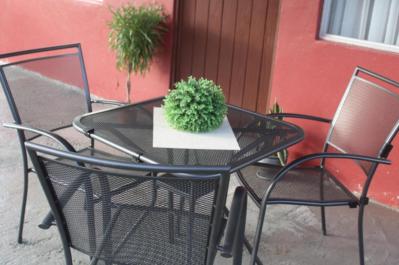 Casa Palmera, Nuevo Arenal, Costa Rica - B&B