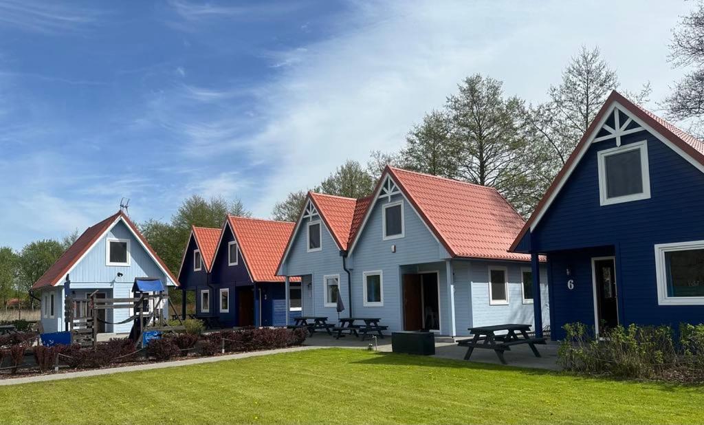 uTopka domki nad morzem - B&B Sztutowo
