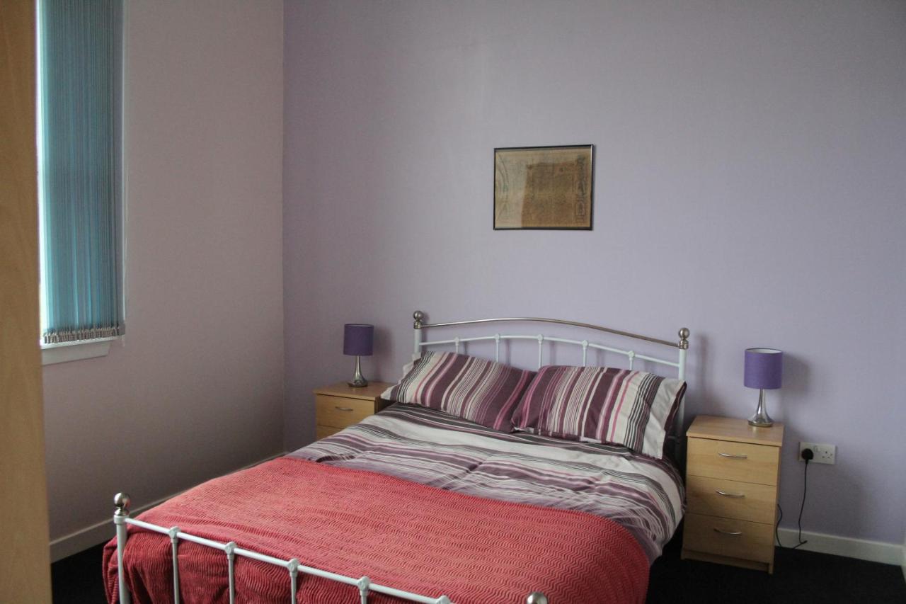 Two-Bedroom Apartment (4 Adults)
