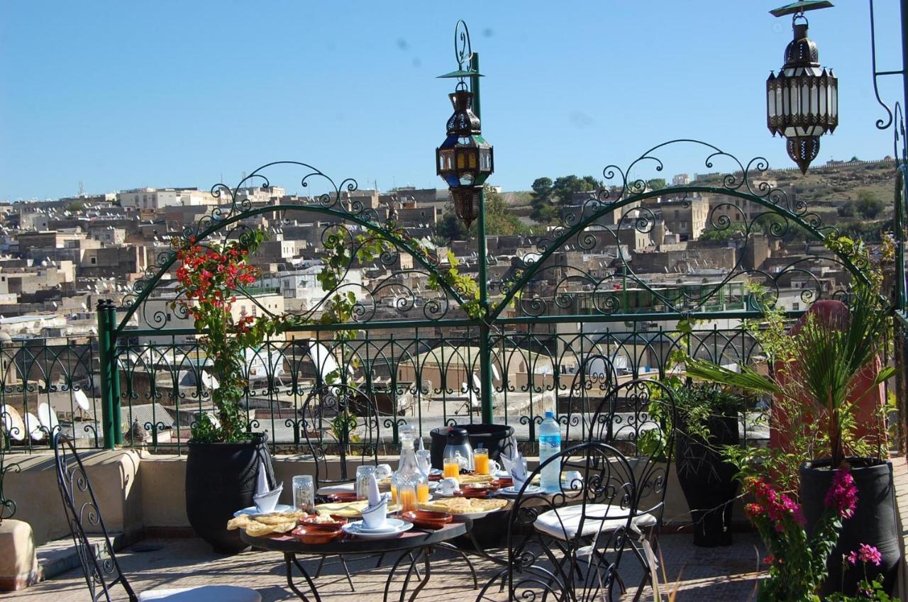 Riad Dar Guennoun - Luxury Suites in the Heart of Fes - B&B