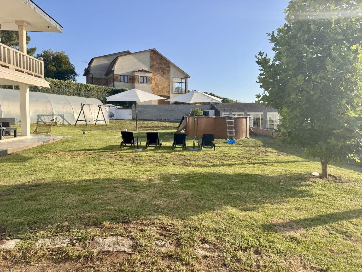 Bascuas beach house with ocean views - B&B Ayós